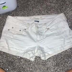 White American Eagle Jean shorts